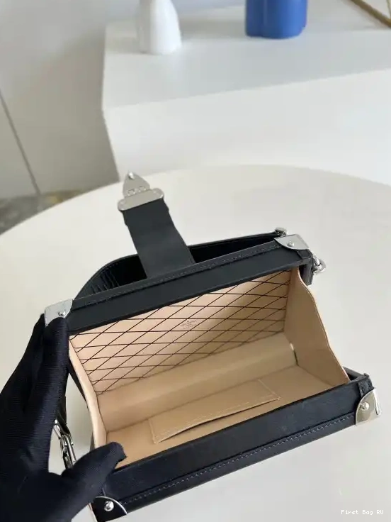 First bag ru LOUIS MALLE VUITTON PETITE 0705